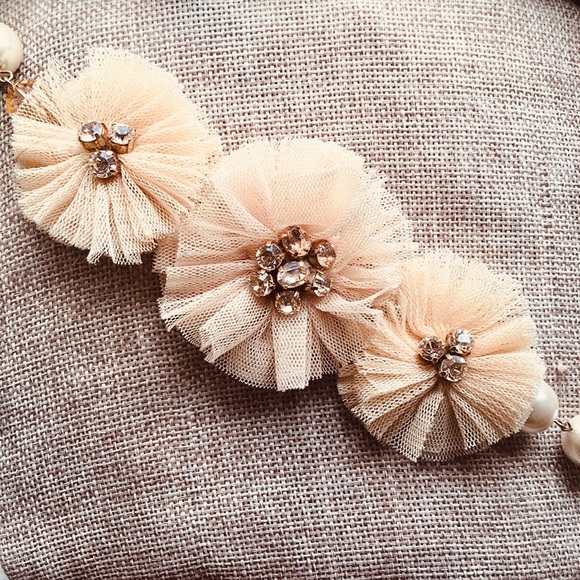 Tulle Flower Pearl Crystal Golden Chain Necklace Belt - Picture 2 of 5